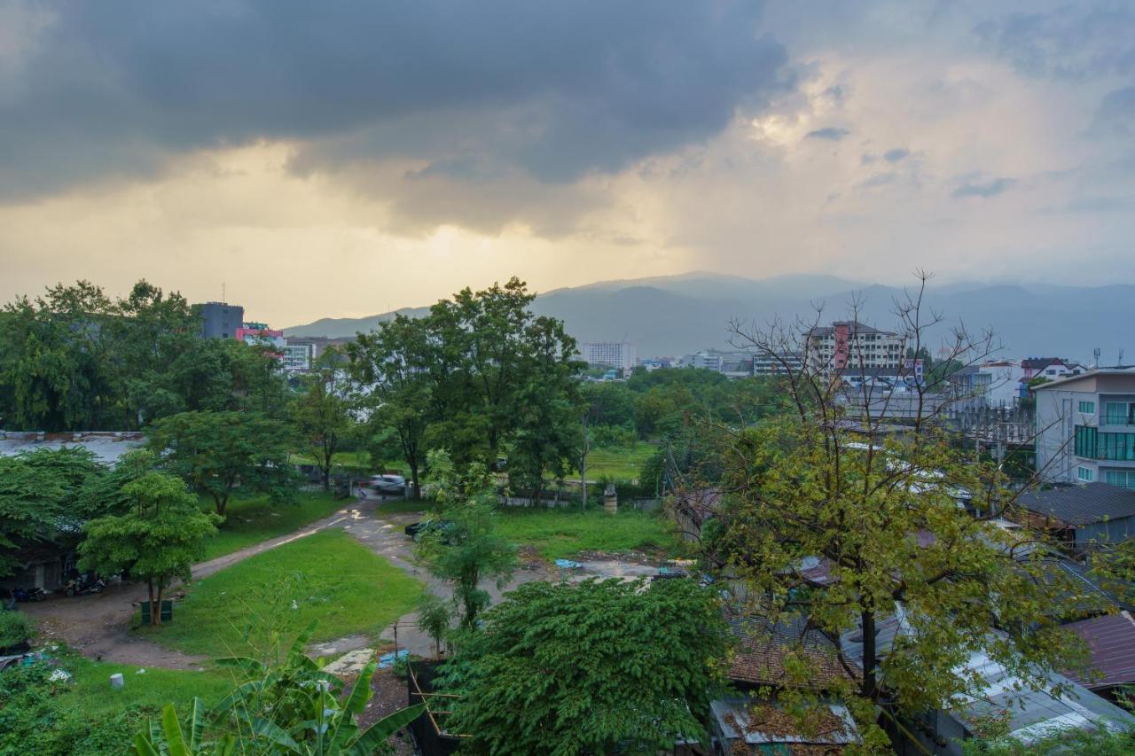 Jiang Mai 81 Chiang Mai Exterior foto